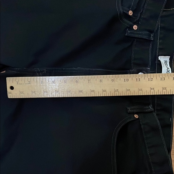 Levi's 550 Men's Black Jeans Tag Size 38 x 32 Pockets 100% cotton - Picture 7 of 12